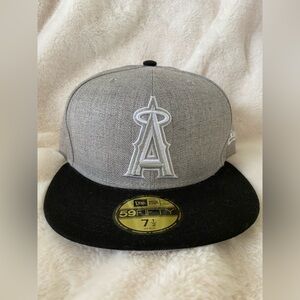 Los Angeles Angels New Era, 59Fifty Fitted Hat, Heather Gray, new, never worn